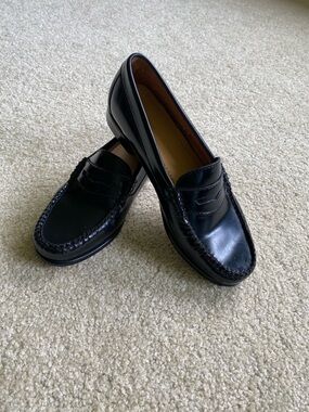 G.H. Bass & Co. Black Leather Women's Weejuns Penny Loafer